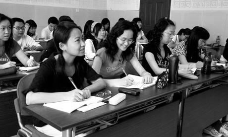 Étudiants chinois lors d'un cours donné par de Bertrand Jouvenot